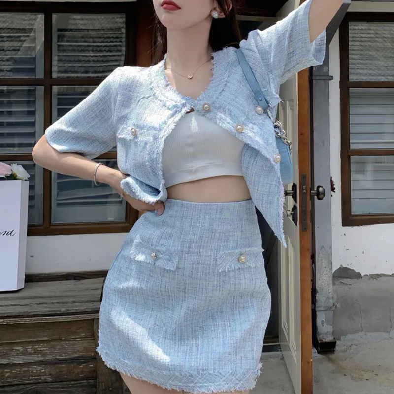 New Summer Skirt 2 Piece Sets Women's Outfits Tweed Short Sleeve Jacket Crop Top Single Breasted Coat + Bodycon Mini Skirt Suits
New Summer Skirt 2 Piece Sets Women's Outfits Tweed Short Sleeve Jacket Crop Top Single Breasted Coat + Bodycon Mini Skirt Suits