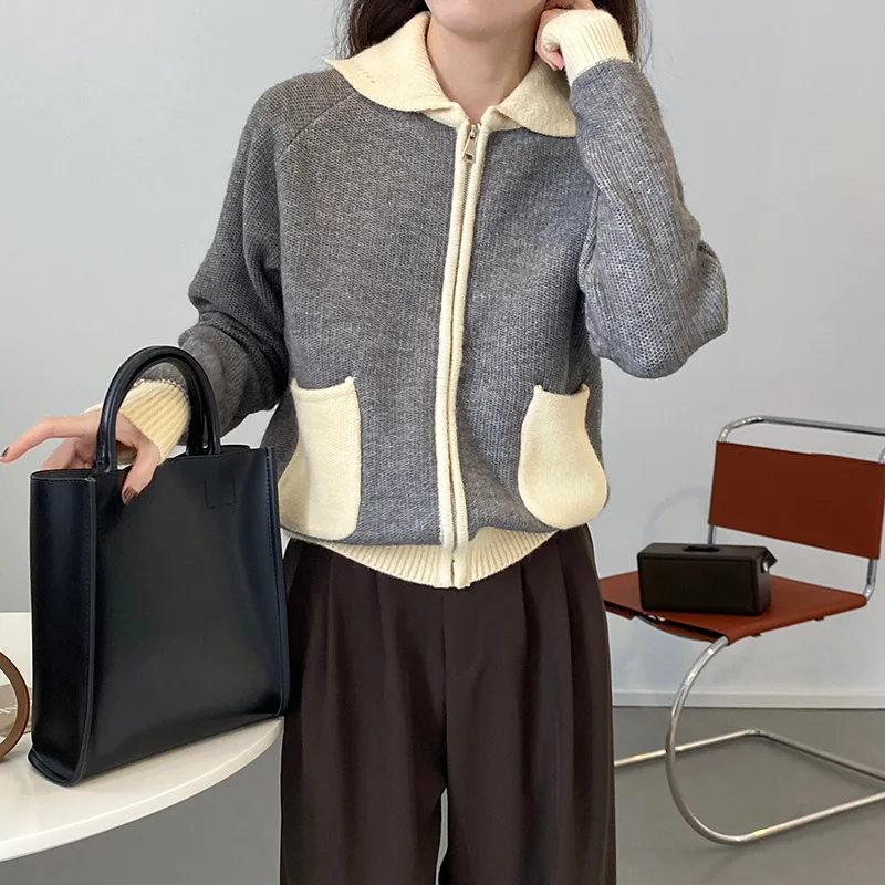 Korean Style Stitching Contrast Color Short Knitted Zipper Cardigan Sweater Women 2021 Autumn Lazy Little Fragrance Jacket
Korean Style Stitching Contrast Color Short Knitted Zipper Cardigan Sweater Women 2021 Autumn Lazy Little Fragrance Jacket