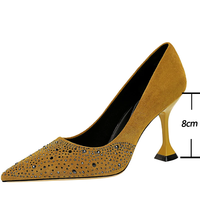 Shoes Rhinestone Kitten Heels Woman Pumps Suede Women Shoes Wedding Shoes Sexy Party Shoes Fashion Women Heels 8 Cm 
Shoes Rhinestone Kitten Heels Woman Pumps Suede Women Shoes Wedding Shoes Sexy Party Shoes Fashion Women Heels 8 Cm