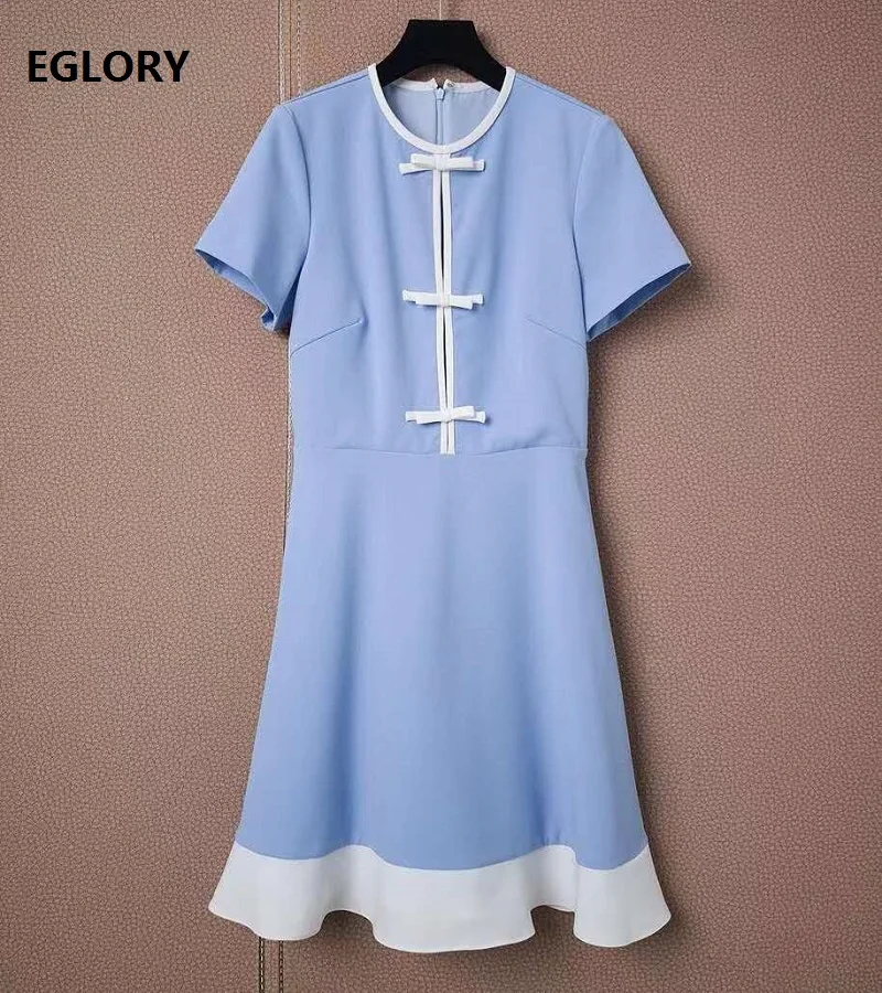 New 2021 Spring Summer Dress High Quality Women Bow Deco Hollow Out Sexy Short Sleeve Black Blue Elegant Dress Sweet Cute Ladies
New 2021 Spring Summer Dress High Quality Women Bow Deco Hollow Out Sexy Short Sleeve Black Blue Elegant Dress Sweet Cute Ladies