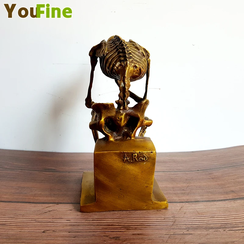 Bronze Seated Skeleton Sculpture Modern Bronze Bone Skull Thinker Statue Abstract Art Collection Art Home Decor Gift Ornaments
Bronze Seated Skeleton Sculpture Modern Bronze Bone Skull Thinker Statue Abstract Art Collection Art Home Decor Gift Ornaments