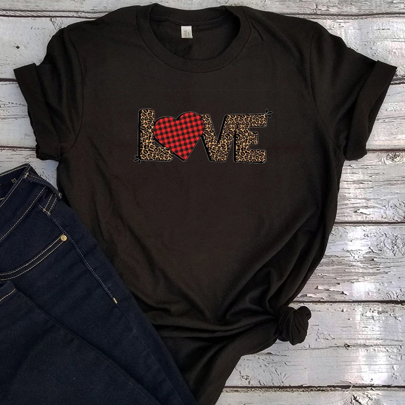 Valentine's Day Shirt Plus Size Tees Woman Vintage Couple Clothes Kawaii Women Leopard Love Graphic
Valentine's Day Shirt Plus Size Tees Woman Vintage Couple Clothes Kawaii Women Leopard Love Graphic