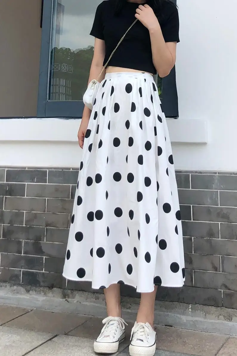 COIGARSAM French Style Polka Dot Women Skirt New Summer Vintage High Waist Skirts White 8580
COIGARSAM French Style Polka Dot Women Skirt New Summer Vintage High Waist Skirts White 8580