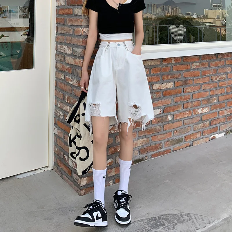 Donsignet Personality Summer Loose Casual Denim Shorts Women Raw Edge Denim Hot Pants Jeans for Women 
Donsignet Personality Summer Loose Casual Denim Shorts Women Raw Edge Denim Hot Pants Jeans for Women