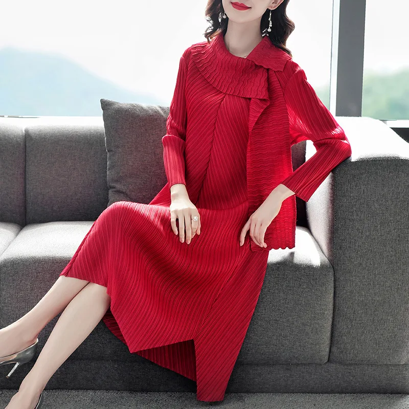 Miyake pleated brand scarf-style turtleneck long-sleeved mid-length dress 2021 summer ladies loose A-line dress women
Miyake pleated brand scarf-style turtleneck long-sleeved mid-length dress 2021 summer ladies loose A-line dress women