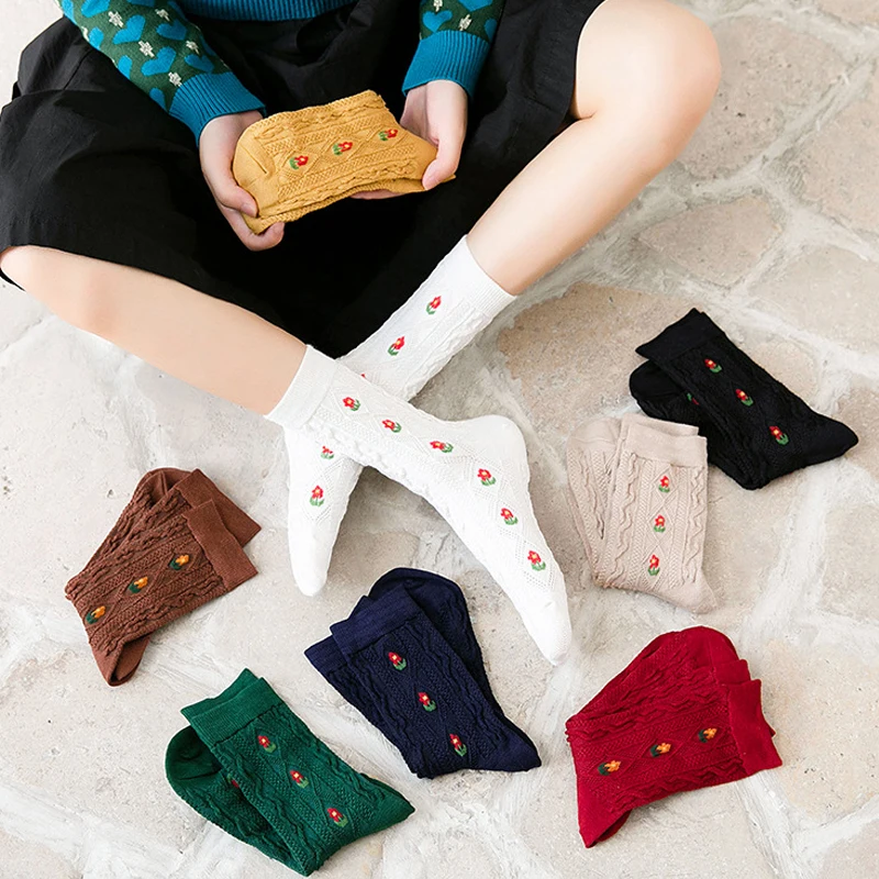 Johnature New Vintage Cotton Jacquard Floral Loose 5 Pairs Socks For Women 2021 Japanese All Match Breathable Socks
Johnature New Vintage Cotton Jacquard Floral Loose 5 Pairs Socks For Women 2021 Japanese All Match Breathable Socks