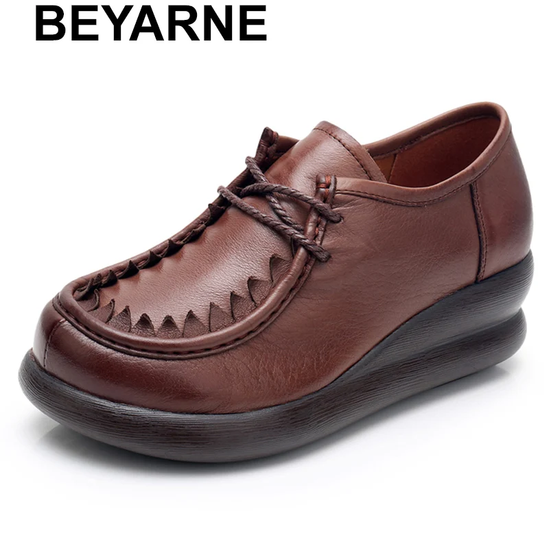 BEYARNEWomen Casual Shoes Lightweight Fashion Design Flats Lace-Up women Shoes Genuine leather shoes Woman Flat Platform E783
BEYARNEWomen Casual Shoes Lightweight Fashion Design Flats Lace-Up women Shoes Genuine leather shoes Woman Flat Platform E783
