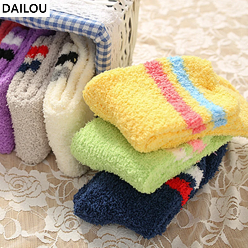 Winter Colorful Striped Coral Fleece Socks Women Sweet Warm Floor Socks Plus Velvet Thick Candy Color Man Winter Thermal Socks
Winter Colorful Striped Coral Fleece Socks Women Sweet Warm Floor Socks Plus Velvet Thick Candy Color Man Winter Thermal Socks