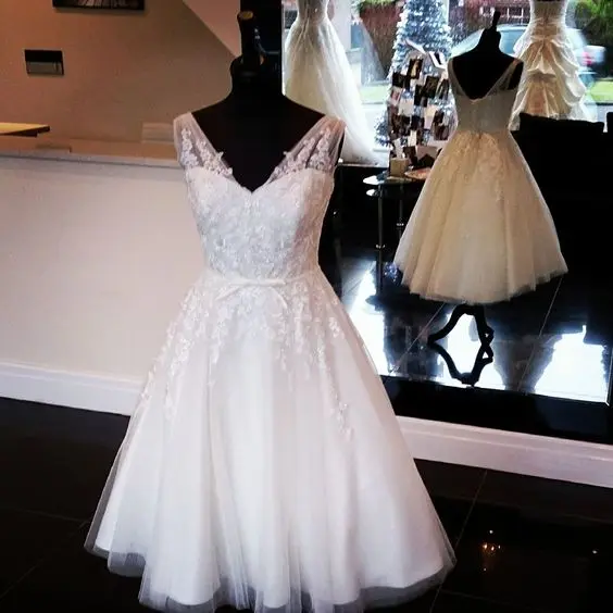 Beads Pearls Spaghetti Straps Cocktail Dresses Tulle Skirt Graduation Gowns Homecoming Dress
Beads Pearls Spaghetti Straps Cocktail Dresses Tulle Skirt Graduation Gowns Homecoming Dress