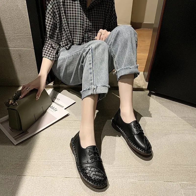 Fashionable and comfortable soft-soled women's shoes, flat-soled non-slip women's shoes, handmade casual shoes... flats shoes
Fashionable and comfortable soft-soled women's shoes, flat-soled non-slip women's shoes, handmade casual shoes... flats shoes