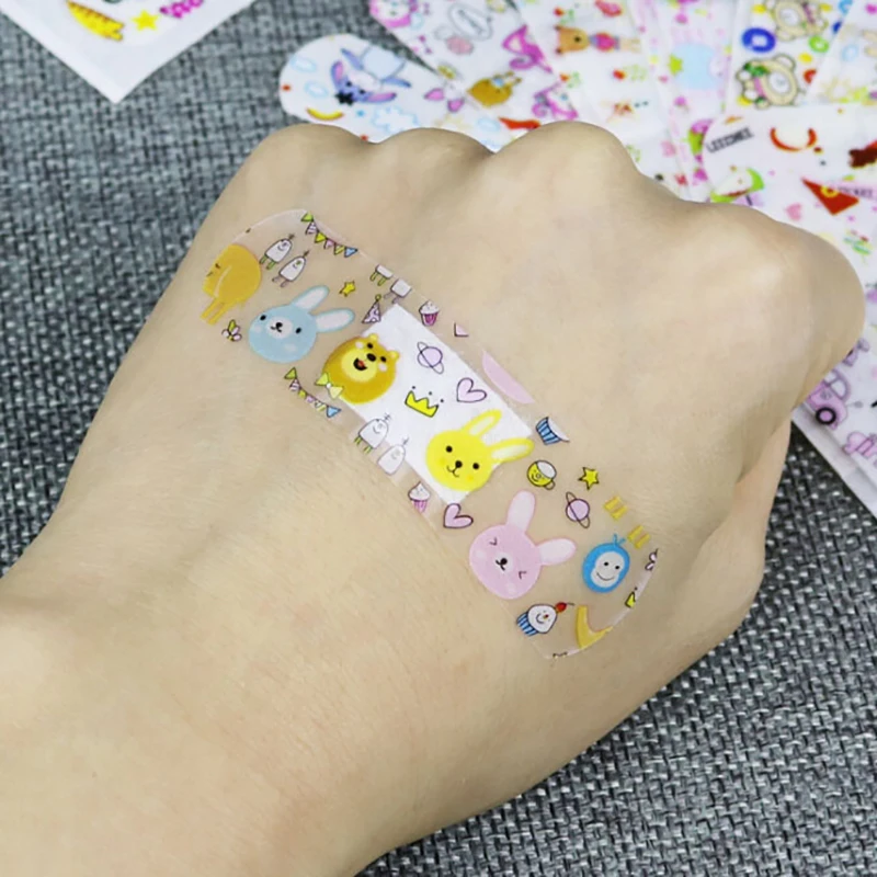 120PCS Waterproof Breathable Cartoon Band Aids Outdoor Adhesive Bandages Wound Dressing First Aid Stickers For Children Kids
120PCS Waterproof Breathable Cartoon Band Aids Outdoor Adhesive Bandages Wound Dressing First Aid Stickers For Children Kids