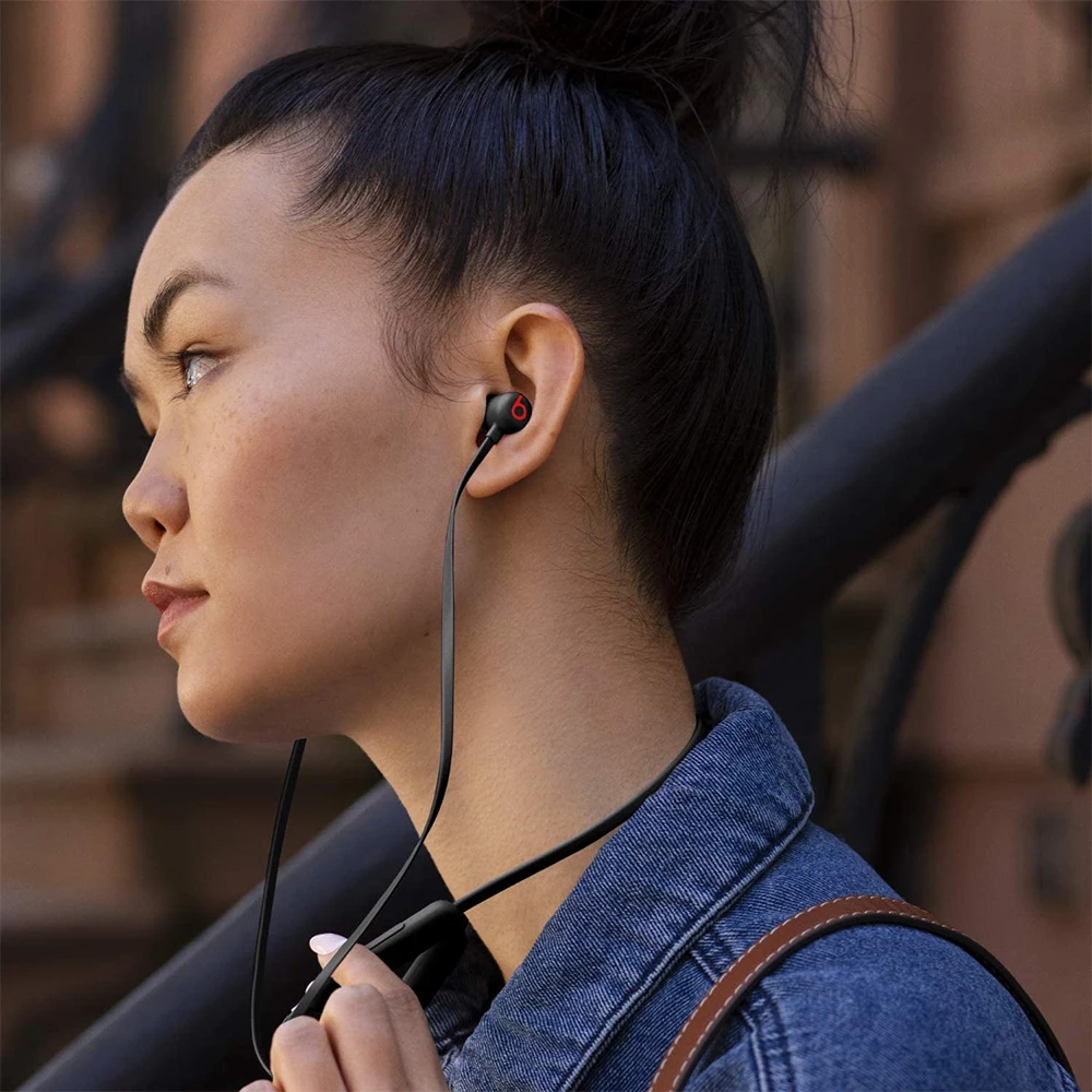 Original BEATS Flex Wireless Bluetooth Earphone Magnetic Earbuds Stereo Headphones Sport Headset Hands-free with Mic 12 Hours
Original BEATS Flex Wireless Bluetooth Earphone Magnetic Earbuds Stereo Headphones Sport Headset Hands-free with Mic 12 Hours
