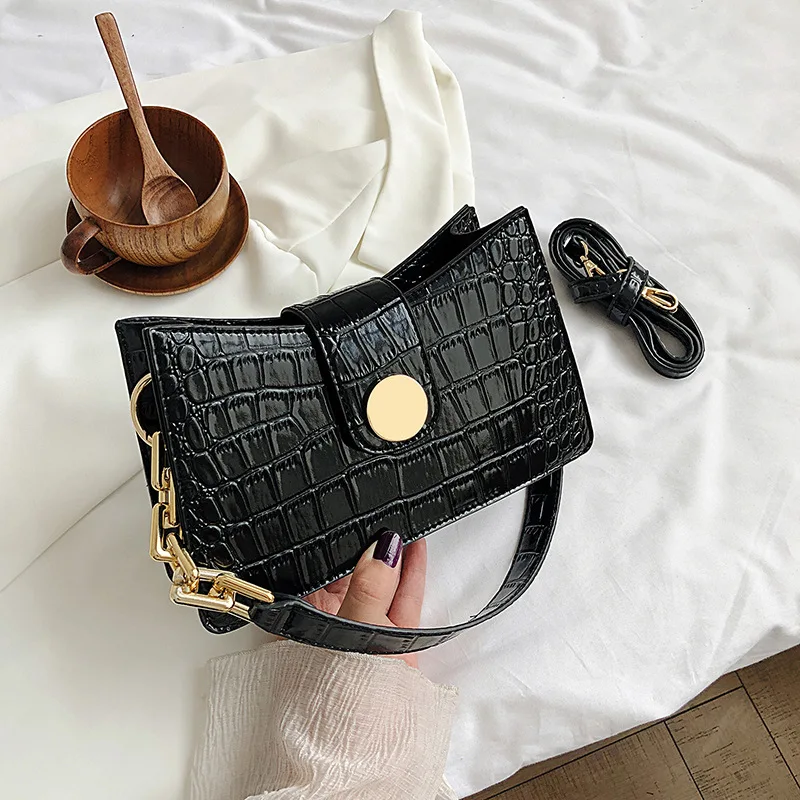 Women's Bags 2021 New Fashion One-shoulder Baguette Bag Wild Messenger Bag Square Bag Designer Bag Bags for Women 2020
Women's Bags 2021 New Fashion One-shoulder Baguette Bag Wild Messenger Bag Square Bag Designer Bag Bags for Women 2020
