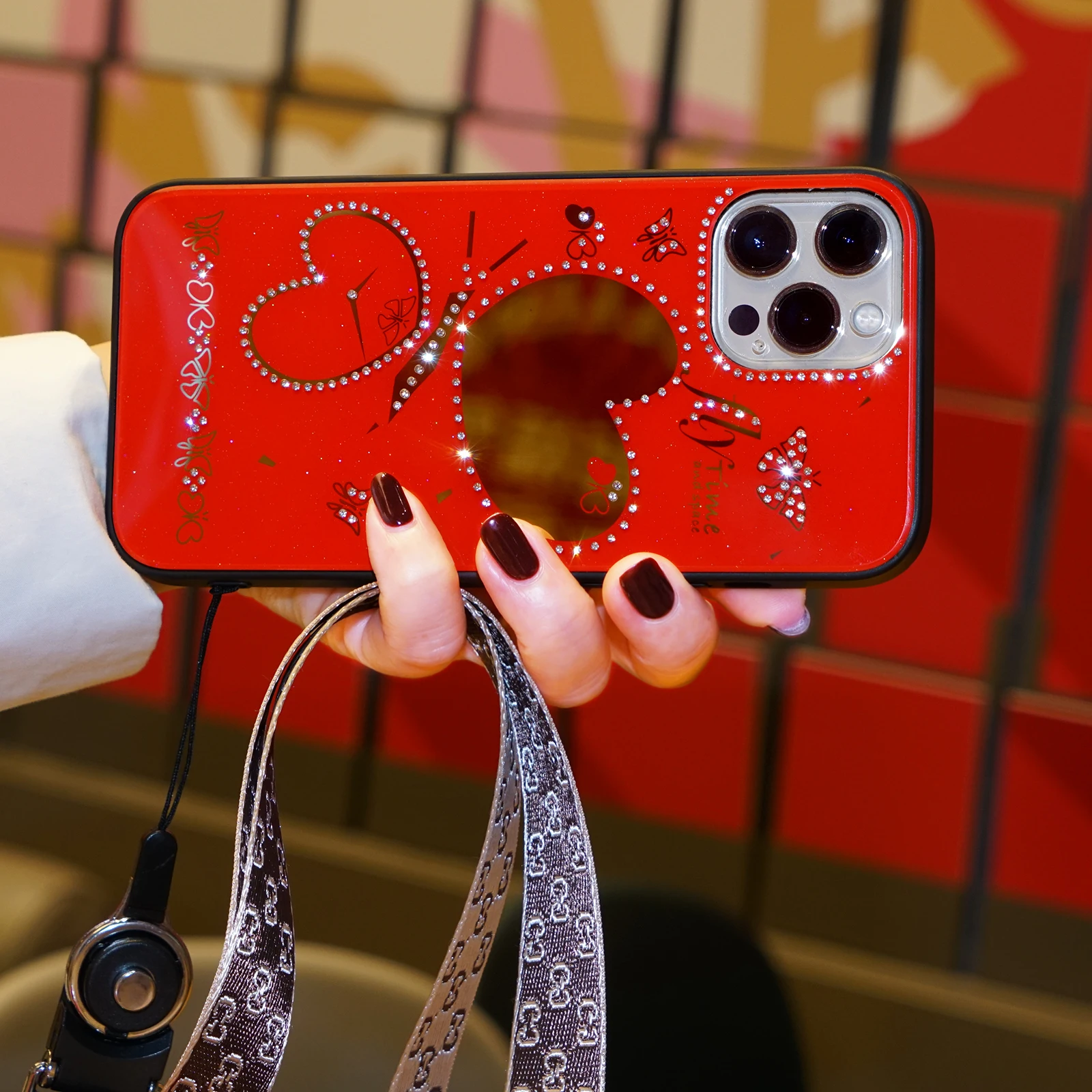 Women Fashion Love Heart Glitter Diamond Bumper Case Red Phone Cover for IPhone 12 Pro Max 11 Pro Max Case for IPhone 12 Mini 
Women Fashion Love Heart Glitter Diamond Bumper Case Red Phone Cover for IPhone 12 Pro Max 11 Pro Max Case for IPhone 12 Mini