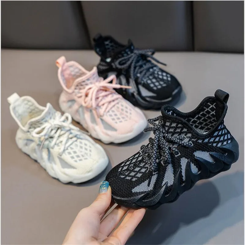 2021 Children Fashion Shoes Boys Girls Cloud White Sneakers Toddler Little Big Kids Brand Trainers Coconut shoes Designer Shoes
2021 Children Fashion Shoes Boys Girls Cloud White Sneakers Toddler Little Big Kids Brand Trainers Coconut shoes Designer Shoes