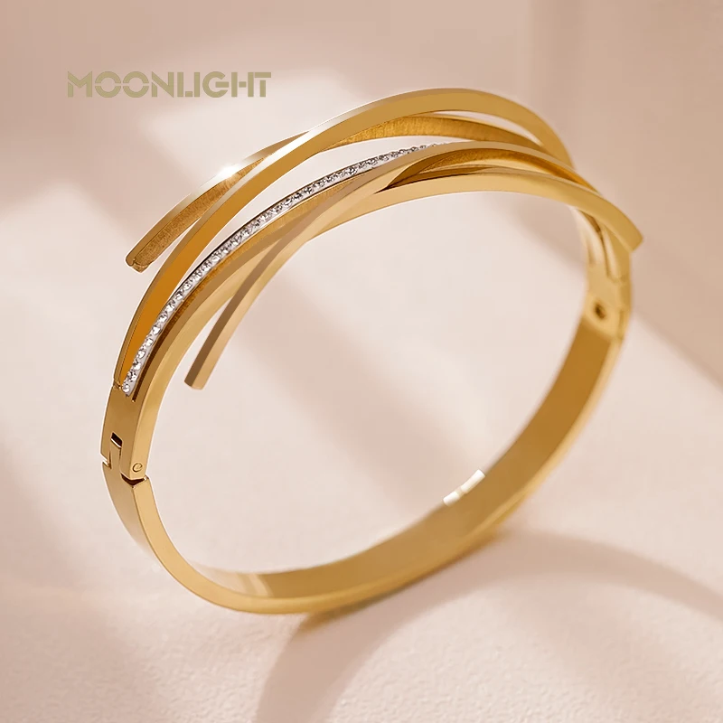 MOONLIGHT Fashion Simple Super Flash Zircon Wide Version Women's Bracelets Stainless Steel Bangles For Women Party Gifts
MOONLIGHT Fashion Simple Super Flash Zircon Wide Version Women's Bracelets Stainless Steel Bangles For Women Party Gifts