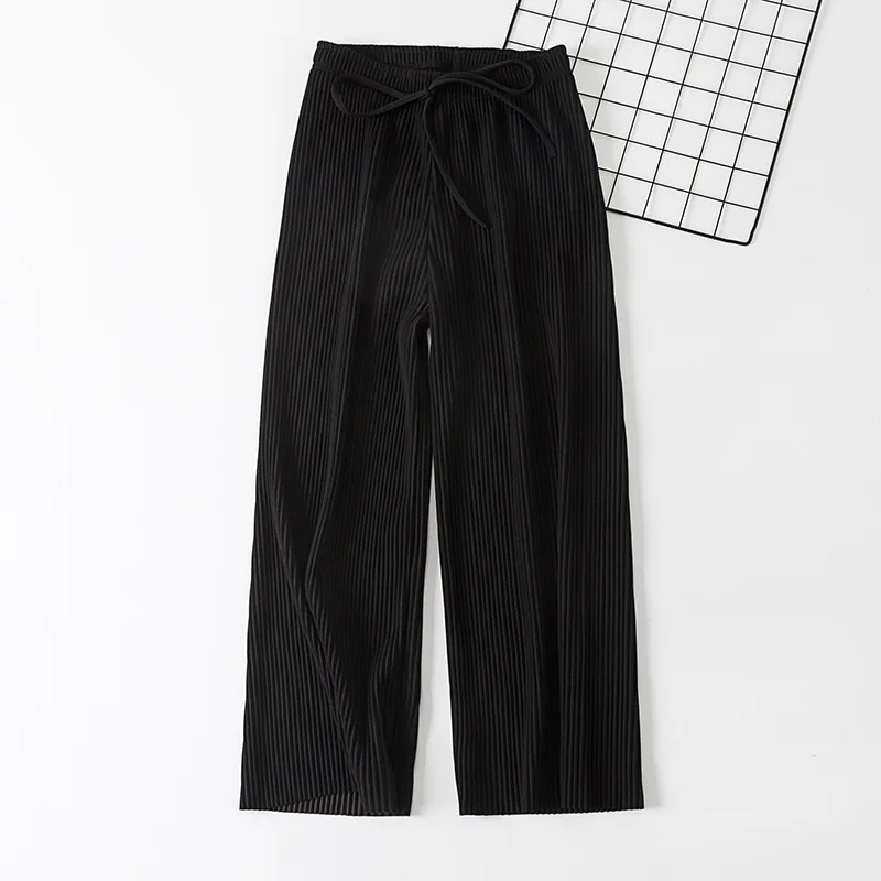 2019 new wide leg pants Korean version of the wild nine pants loose wide leg pants female summer sense high waist pants
2019 new wide leg pants Korean version of the wild nine pants loose wide leg pants female summer sense high waist pants