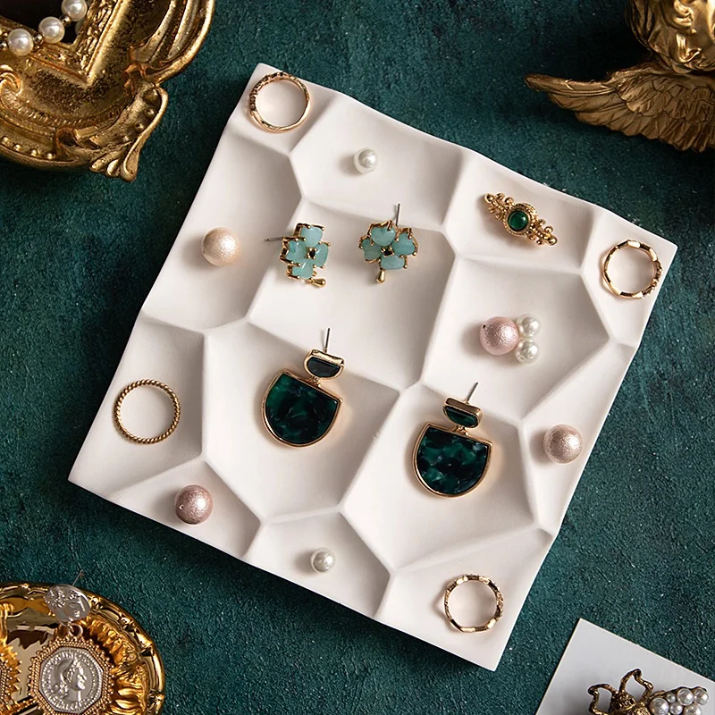 Jewelry Display Tray Irregular Uneven Plasterboard Earrings Shoot Props Decoration Storage Tray
Jewelry Display Tray Irregular Uneven Plasterboard Earrings Shoot Props Decoration Storage Tray