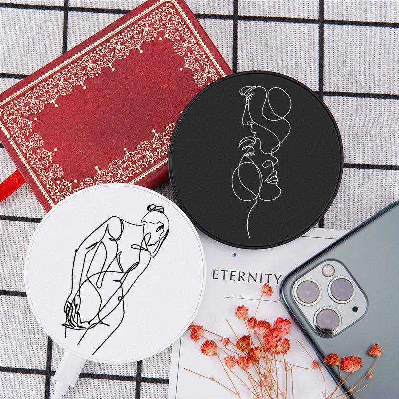 Abstract Geometric Line Body Wireless Charger for Iphone/Airpods Wireless Charger Portable Charger for Huawei/Sumsung for Xiaomi
Abstract Geometric Line Body Wireless Charger for Iphone/Airpods Wireless Charger Portable Charger for Huawei/Sumsung for Xiaomi