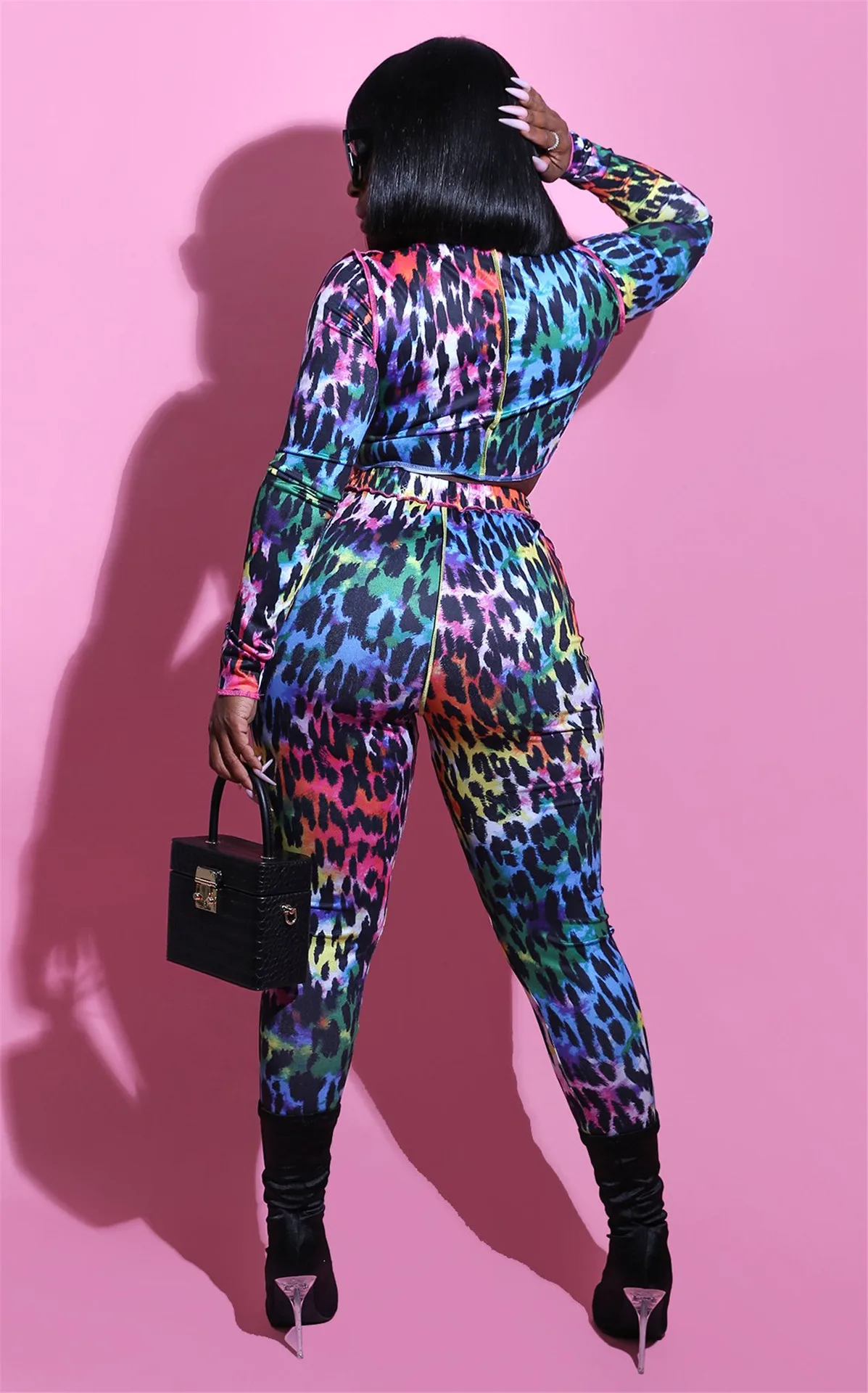 Women Colorful Leopard Sexy Hollow Out 2 Piece Sets Tie Chest Cross Strap Long Sleeve Short Tops Ankle-Length Empire Waist Pants
Women Colorful Leopard Sexy Hollow Out 2 Piece Sets Tie Chest Cross Strap Long Sleeve Short Tops Ankle-Length Empire Waist Pants