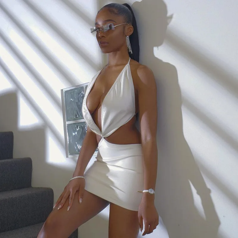 White Women Mini Dress 2021 Summer Halter Off Shoulder Deep V Neck Hollow Out Outfits Sexy Backless Night Club Party Vestidos
White Women Mini Dress 2021 Summer Halter Off Shoulder Deep V Neck Hollow Out Outfits Sexy Backless Night Club Party Vestidos