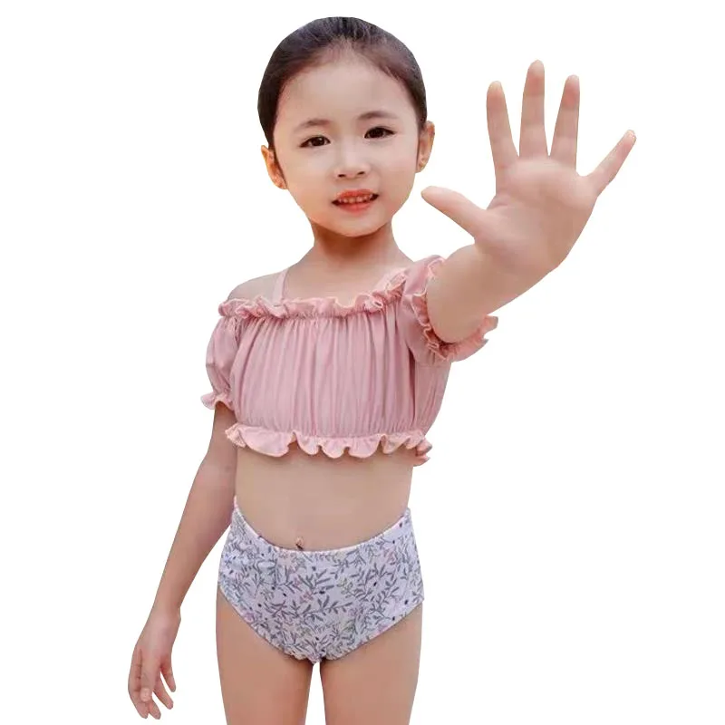 1~10Y Girls Swimsuit Summer Girls Swimwear Two pieces Kids Bikini set Baby Swimming suit for children Beach Suits 
1~10Y Girls Swimsuit Summer Girls Swimwear Two pieces Kids Bikini set Baby Swimming suit for children Beach Suits
