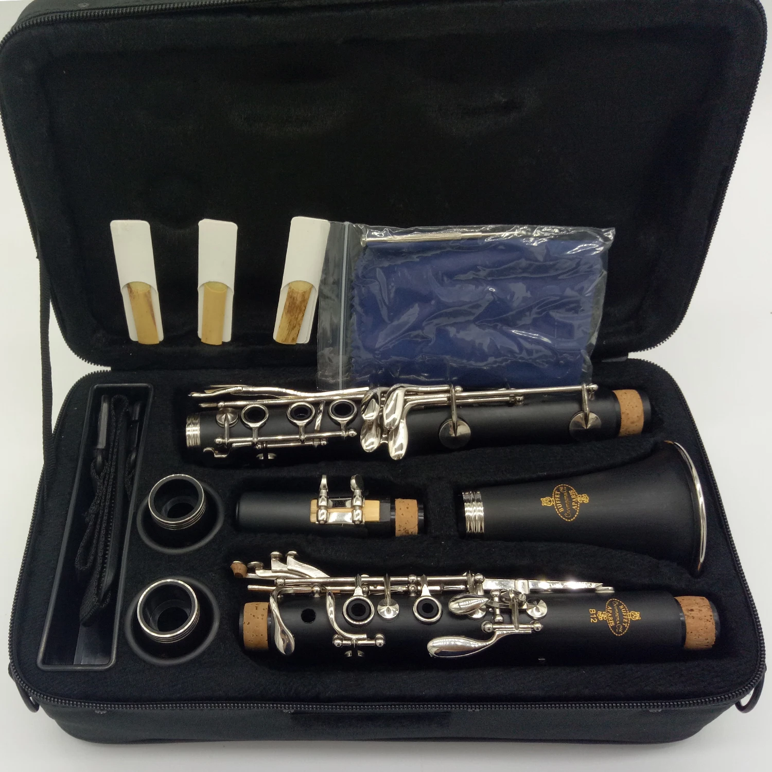 Новинка MFC Профессиональный Bb кларнет B12 бакелитовые кларнеты никель серебряный ключ Музыкальные инструменты Чехол мундштук тростники
Новинка MFC Профессиональный Bb кларнет B12 бакелитовые кларнеты никель серебряный ключ Музыкальные инструменты Чехол мундштук тростники