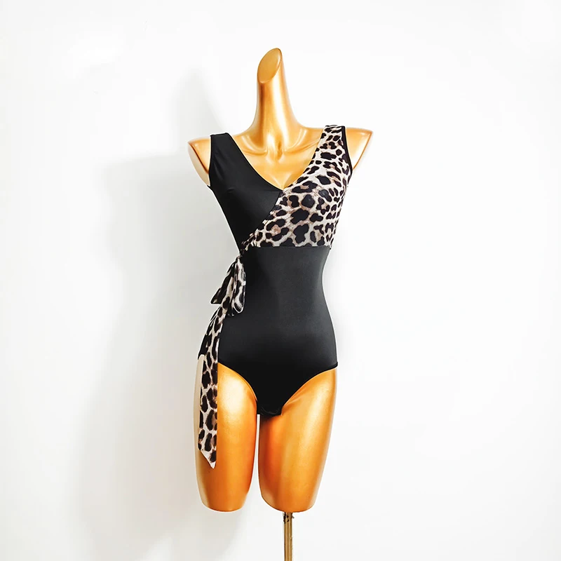Latin Dance Tops Women's Sexy V-Neck Sleeveless Leopard Print Bandage Bodysuit Ladies Ballroom Cha Cha Samba Performance DWY4521
Latin Dance Tops Women's Sexy V-Neck Sleeveless Leopard Print Bandage Bodysuit Ladies Ballroom Cha Cha Samba Performance DWY4521