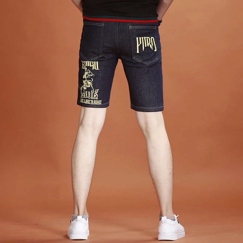 2021 Summer Men's Thin Denim Shorts Fashion Embroidery Blue Short Jeans Cotton Knee Length Pants
2021 Summer Men's Thin Denim Shorts Fashion Embroidery Blue Short Jeans Cotton Knee Length Pants