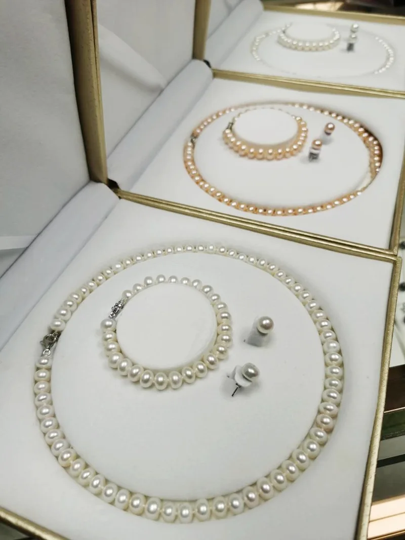 Freshwater Pearl Necklace Bracelet Three-Piece Set 8-9mm Thick Round Beads Nearly Flawless Strong Light S925 Silver Buckle
Freshwater Pearl Necklace Bracelet Three-Piece Set 8-9mm Thick Round Beads Nearly Flawless Strong Light S925 Silver Buckle
