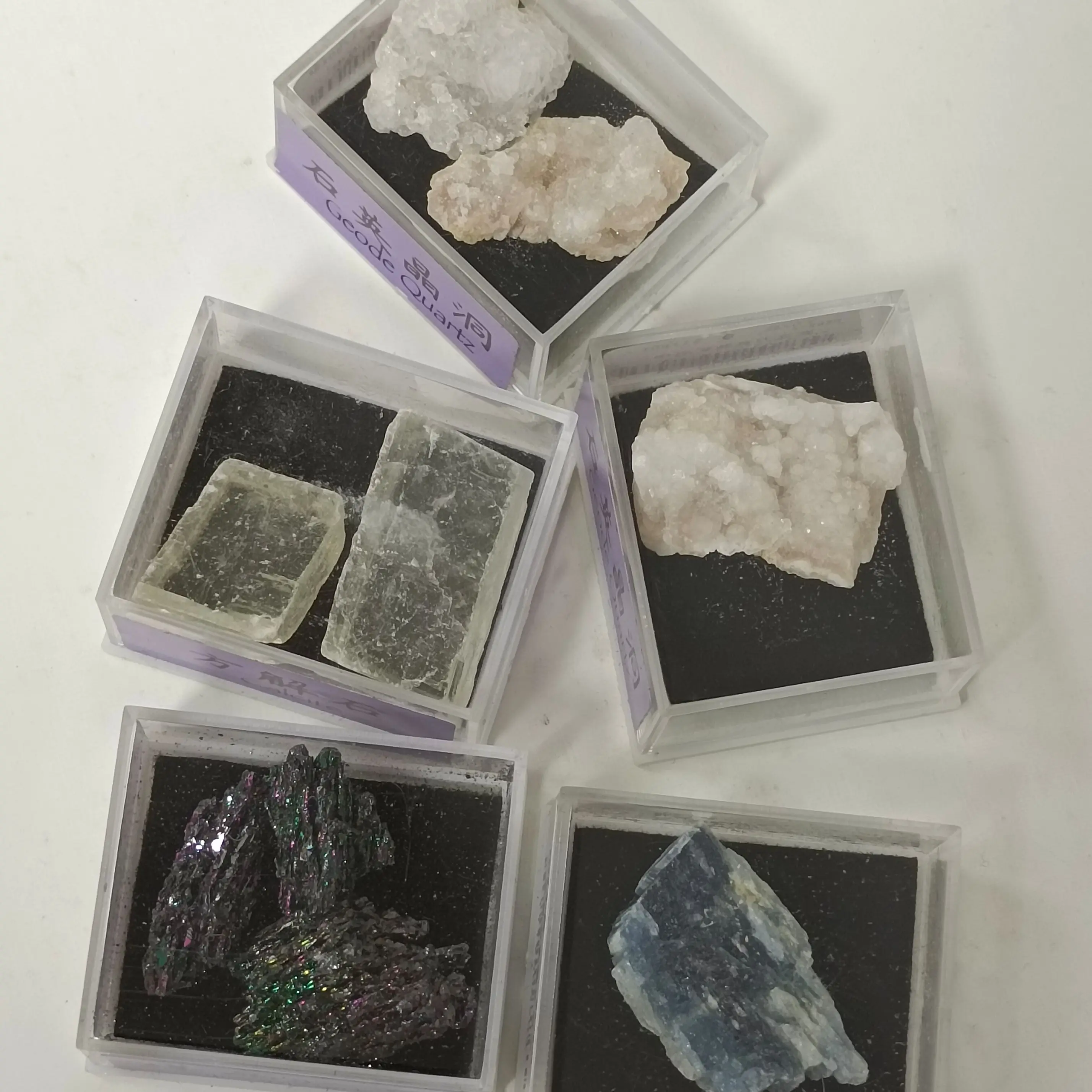 1pc Natural Crystal Rough Quartz agate Cluster Health Energy Stone Mineral Specimen Collection Gift Healing Stones
1pc Natural Crystal Rough Quartz agate Cluster Health Energy Stone Mineral Specimen Collection Gift Healing Stones