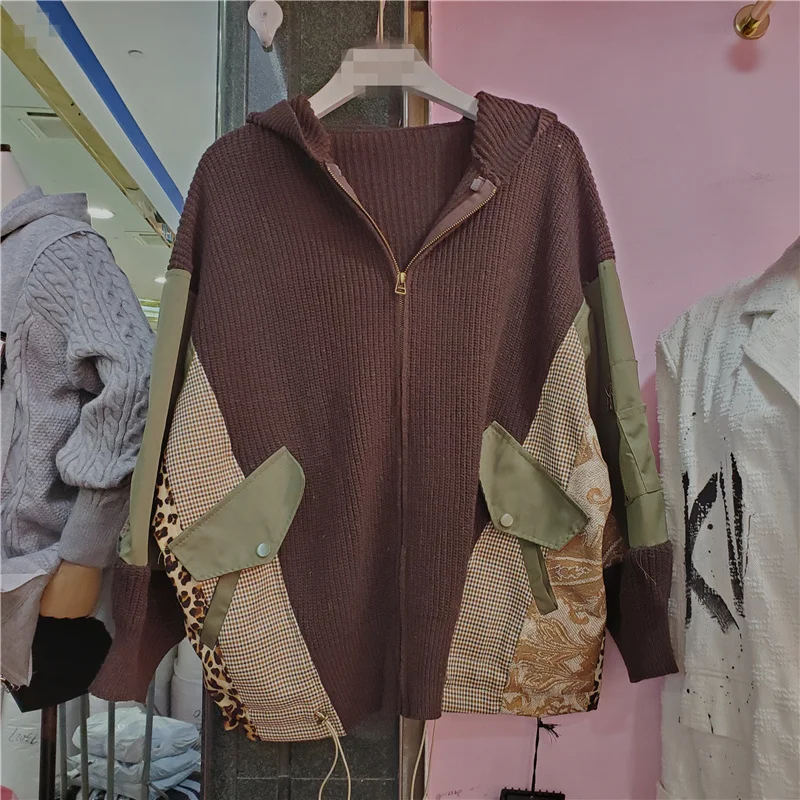SeeBeautiful Spliced Loose Knitted Jacket Coat Long Sleeve Zipper Pockets Contrast Color Women Autumn 2021 New Fashion Tide G498 
SeeBeautiful Spliced Loose Knitted Jacket Coat Long Sleeve Zipper Pockets Contrast Color Women Autumn 2021 New Fashion Tide G498