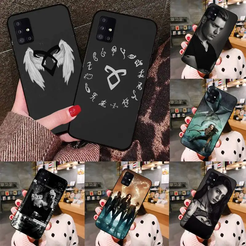 Series Shadowhunters Phone Case black For Samsung galaxy S 21 20 10 8 A 51 71 50 21s 70 40 20 20e note 10 plus Ultra 5g fe
Series Shadowhunters Phone Case black For Samsung galaxy S 21 20 10 8 A 51 71 50 21s 70 40 20 20e note 10 plus Ultra 5g fe