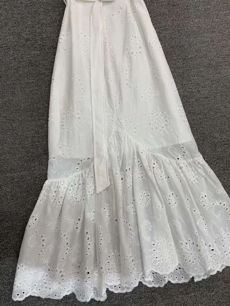 Newest Fashion Summer Dress 2020 High Quality Women Sexy Off Shoulder Allover Cut Out Embroidery Short Sleeve Midi Dress Mermaid
Newest Fashion Summer Dress 2020 High Quality Women Sexy Off Shoulder Allover Cut Out Embroidery Short Sleeve Midi Dress Mermaid