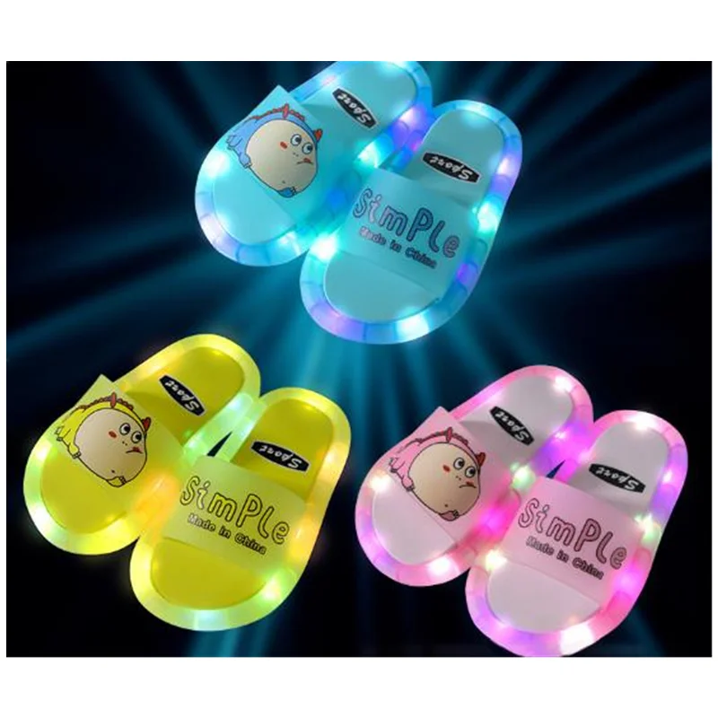 Children Girl Slippers New Summer Family-Child Flashing Light Shoes Cute Cartoon Toddler Kids Light Up Garden Sandals Slipper
Children Girl Slippers New Summer Family-Child Flashing Light Shoes Cute Cartoon Toddler Kids Light Up Garden Sandals Slipper