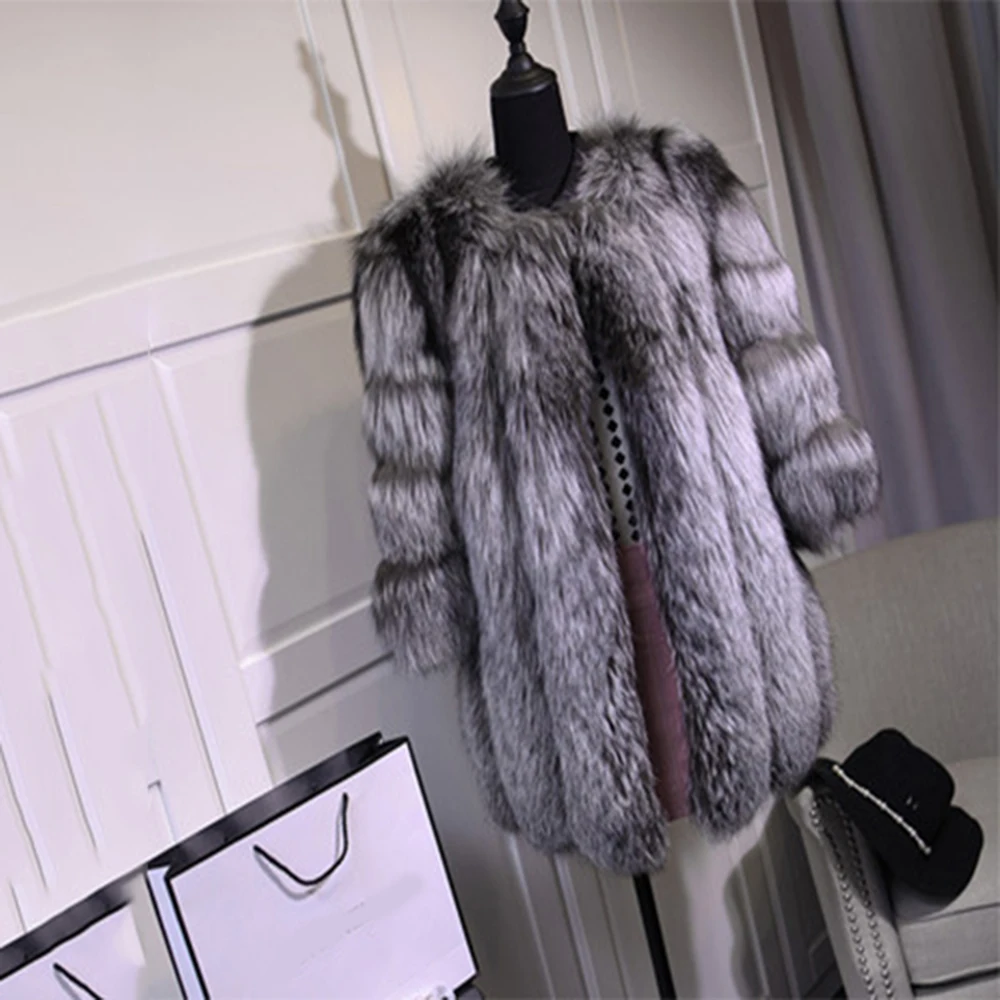 Luxury Faux Silver Fox Fur Coat For Women Winter Fluffy O-Neck Teddy Jacket Female Elegant 2020 Real Photo Plus Size Outwear
Luxury Faux Silver Fox Fur Coat For Women Winter Fluffy O-Neck Teddy Jacket Female Elegant 2020 Real Photo Plus Size Outwear