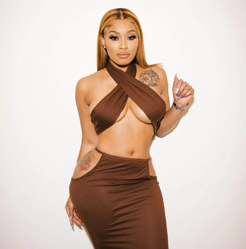 Criss Cross Solid Halter Matching Set Women Sexy Backless Club Crop Top And Bandage Dress Two Piece Sets Party Streetwear
Criss Cross Solid Halter Matching Set Women Sexy Backless Club Crop Top And Bandage Dress Two Piece Sets Party Streetwear