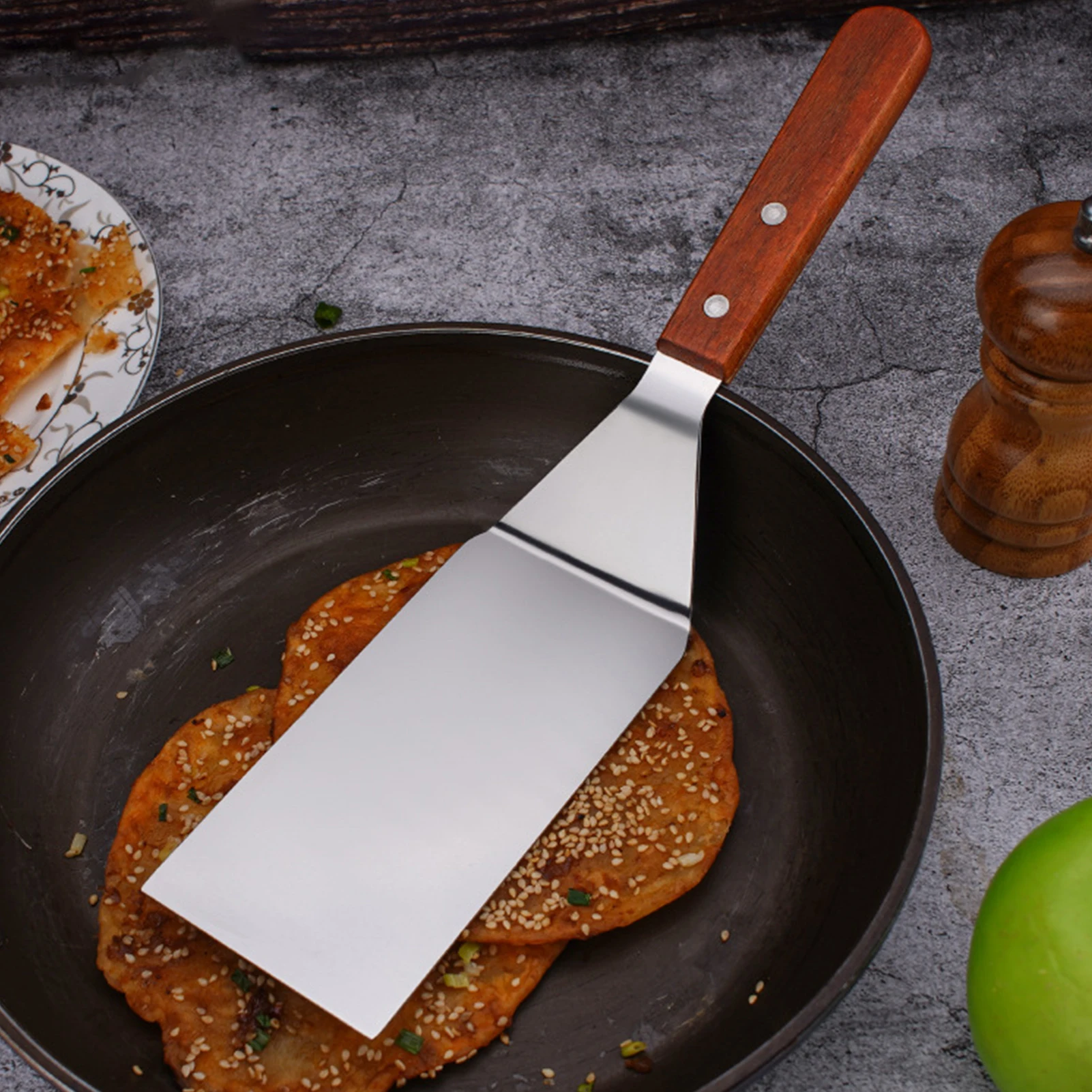 Salad bread cooking food serving tongs high temperature food tongs steak tongs multifunctional stainless steel barbecue tongs
Salad bread cooking food serving tongs high temperature food tongs steak tongs multifunctional stainless steel barbecue tongs