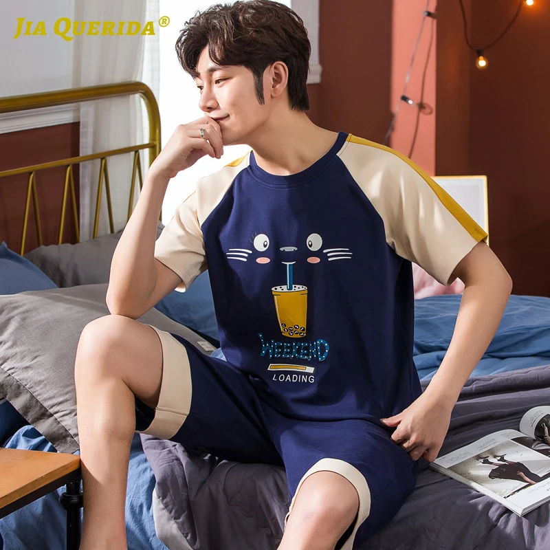 Pj Set New Men Cartoon Printing Crew Neck Pajamas Set Homesuit Homeclothes Fashion Style Short Sleeve Short Pants Sleepwear 
Pj Set New Men Cartoon Printing Crew Neck Pajamas Set Homesuit Homeclothes Fashion Style Short Sleeve Short Pants Sleepwear