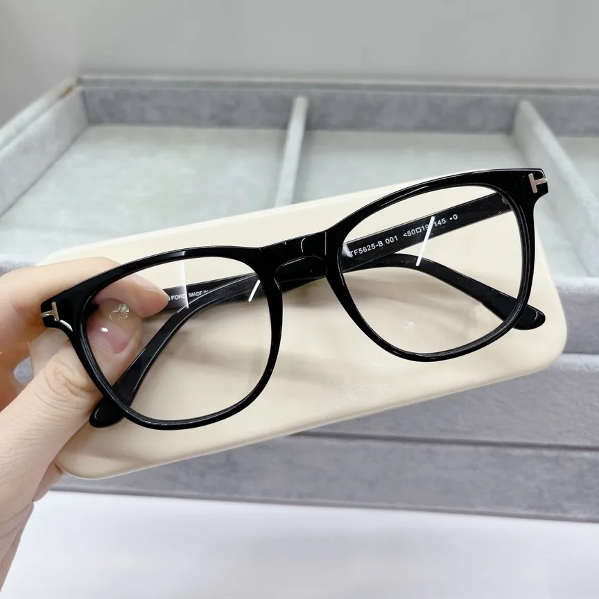 

TOM TF5625 Big Frame Square Black Eyeglasses Frames Acetate Italy Design For Women Men Prescription Myopia