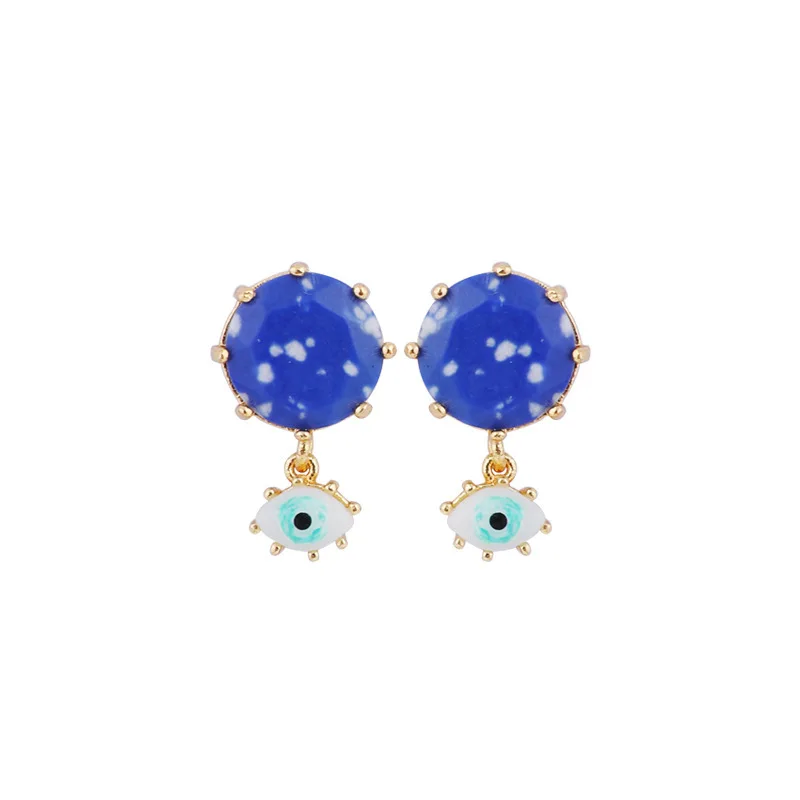 925 Silver Needle European and American Fashion Personality Creative Designer Earrings Evil Eye No Pierced Ear Clip Earrings
925 Silver Needle European and American Fashion Personality Creative Designer Earrings Evil Eye No Pierced Ear Clip Earrings