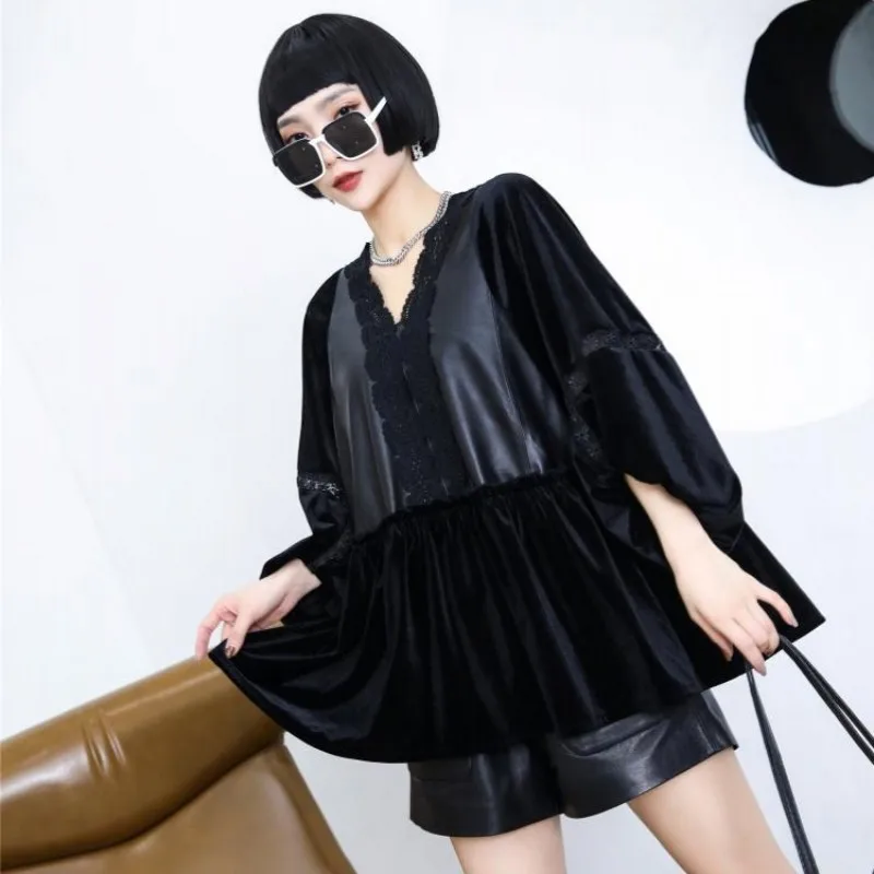 Spring New Women Loose Fit Pullover Blouses Patchwork Sheepskin Genuine Leather Tops Ladies Velvet Lace V Neck Casual Shirts
Spring New Women Loose Fit Pullover Blouses Patchwork Sheepskin Genuine Leather Tops Ladies Velvet Lace V Neck Casual Shirts