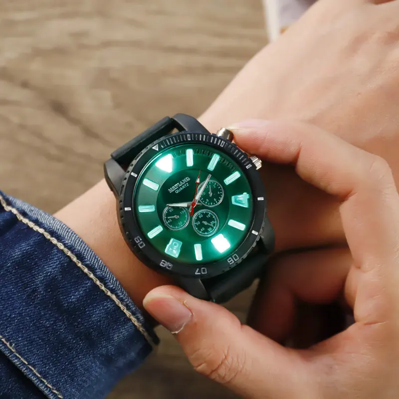Fake Three-eye Super Dazzling LED Night Luminous Quartz Oversized Dial Student Male and Female Couple Watch
Fake Three-eye Super Dazzling LED Night Luminous Quartz Oversized Dial Student Male and Female Couple Watch