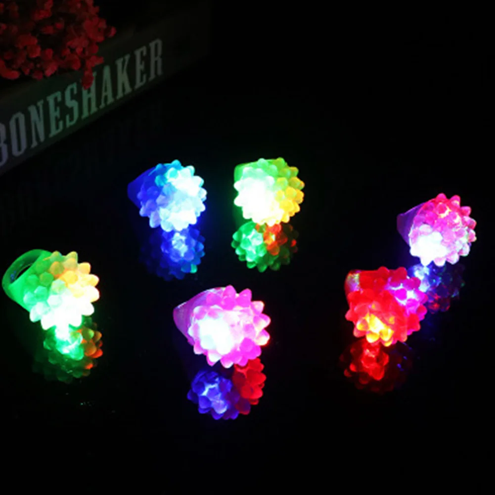 10 Pcs Colorful Glow Jelly Bumpy Rings Flashing LED Plastic Party Favors Finger Children Light Up Toy Portable Strawberry
10 Pcs Colorful Glow Jelly Bumpy Rings Flashing LED Plastic Party Favors Finger Children Light Up Toy Portable Strawberry