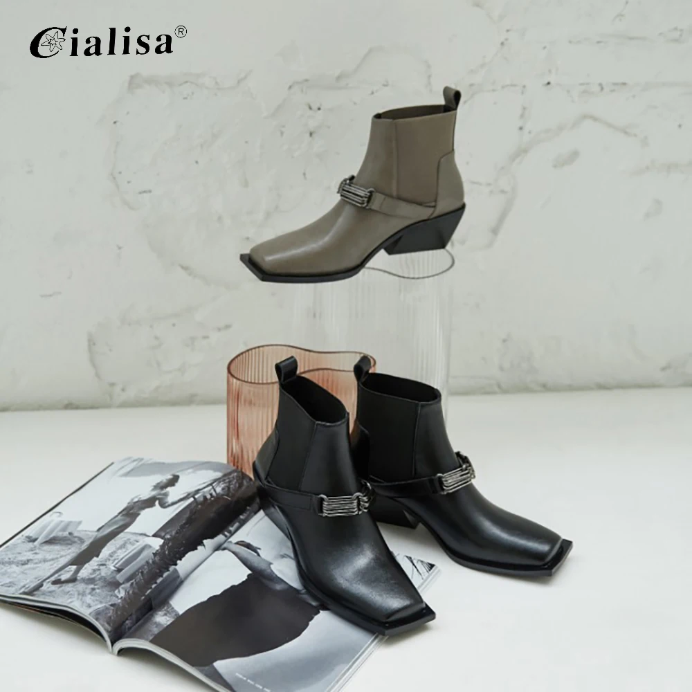 CIALISA Women Shoes Fashion Grey Autumn Winter Square Toe High Heel Metal Decoration Ankle Boots Square Hee Women's Boots 2020
CIALISA Women Shoes Fashion Grey Autumn Winter Square Toe High Heel Metal Decoration Ankle Boots Square Hee Women's Boots 2020