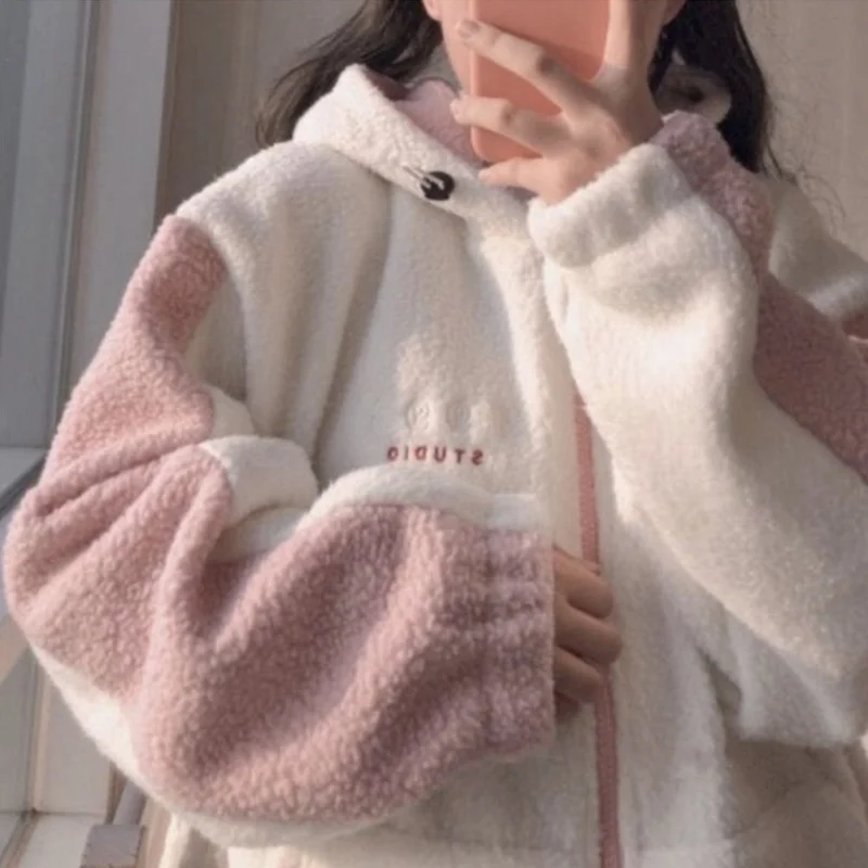 Cashmere Cardigan Coat for Women Autumn and Winter Style Fleece-Lined Thickened Relaxed-Fit Hoodie Top
Cashmere Cardigan Coat for Women Autumn and Winter Style Fleece-Lined Thickened Relaxed-Fit Hoodie Top