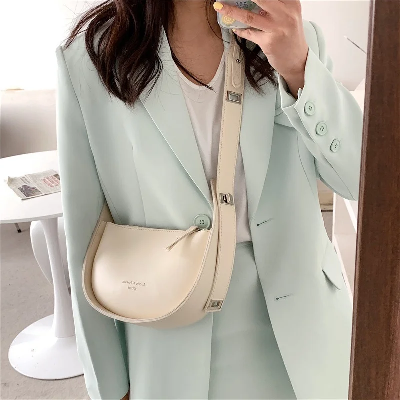 Shoulder Bag Women Crossbody Bags for Women Designer Brand Adjustable Wide Strap Girls Purses and Handbags 2022 New Fashion 
Shoulder Bag Women Crossbody Bags for Women Designer Brand Adjustable Wide Strap Girls Purses and Handbags 2022 New Fashion