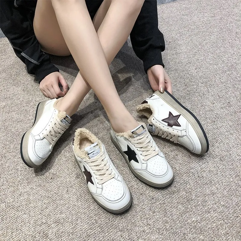 Luxury Star Sneakes For Women 2021 Shoes Female Classic Fluffy Trainers Damen Chaussure Femme Zapatos Mujer Multher Ayakkabi
Luxury Star Sneakes For Women 2021 Shoes Female Classic Fluffy Trainers Damen Chaussure Femme Zapatos Mujer Multher Ayakkabi