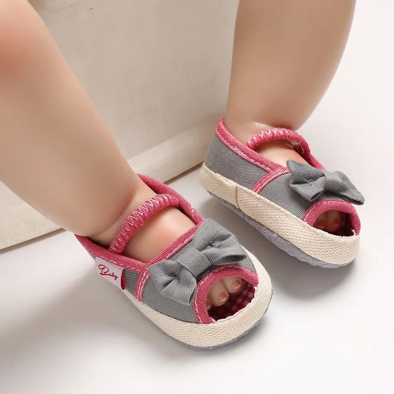 Baby Shoes
Baby Shoes