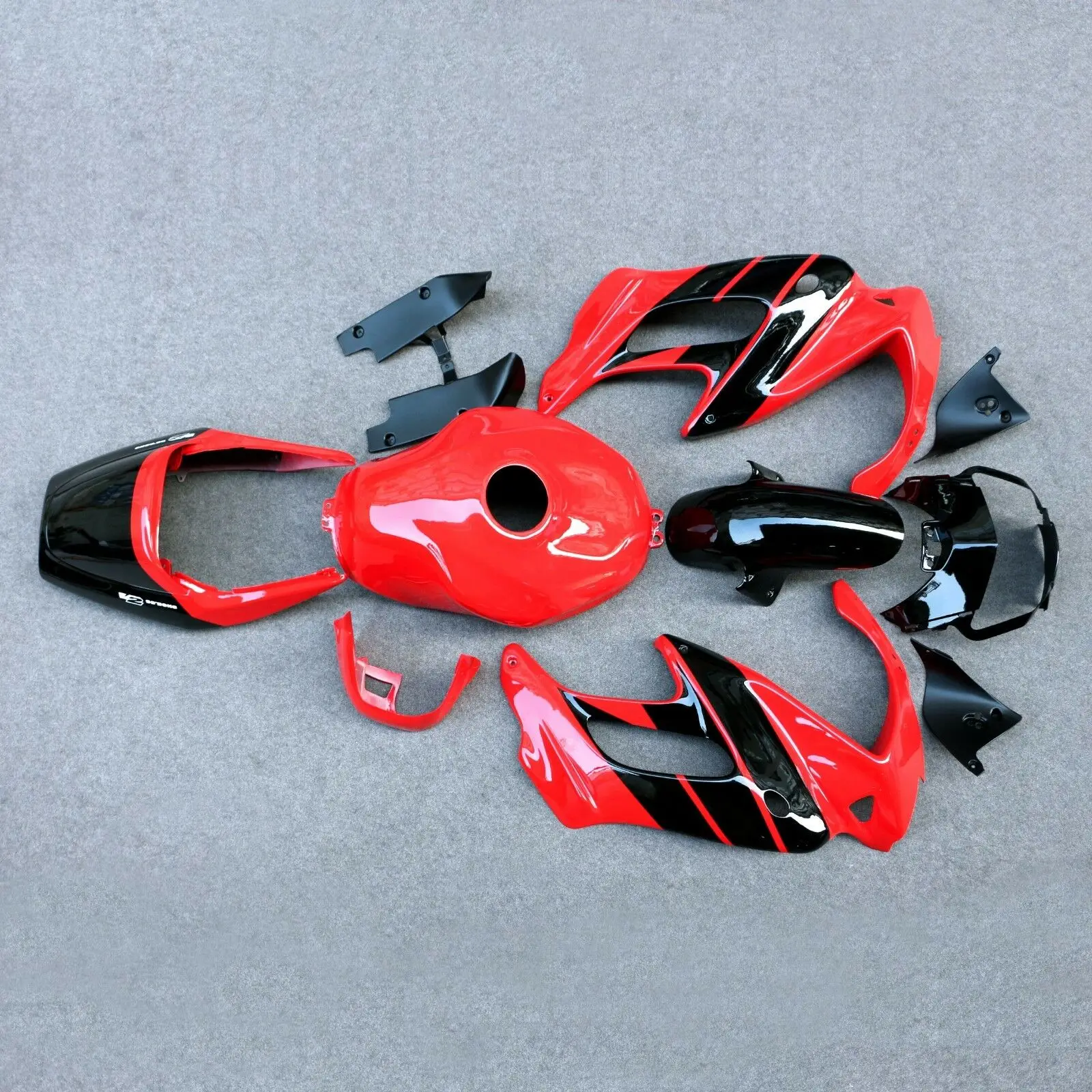 Motorcycle Bodywork Fit For Honda SuperHawk VTR1000F 1997-2005 Fairing kit Set VTR 1000F 1998 1999 2000 2001 2002 2003 2004
Motorcycle Bodywork Fit For Honda SuperHawk VTR1000F 1997-2005 Fairing kit Set VTR 1000F 1998 1999 2000 2001 2002 2003 2004